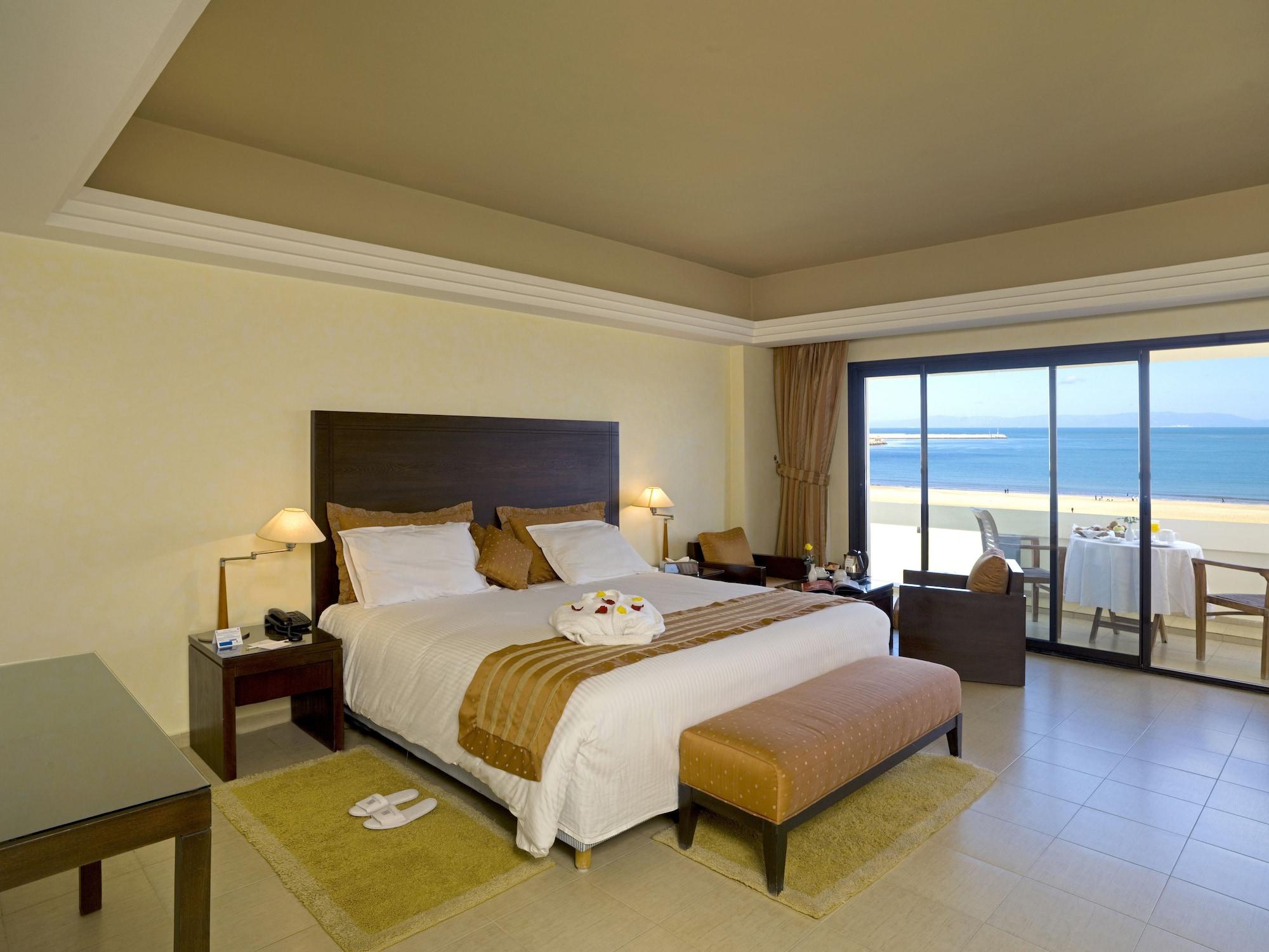 Barcelo Tanger 호텔 객실 사진 A bedroom at the resort