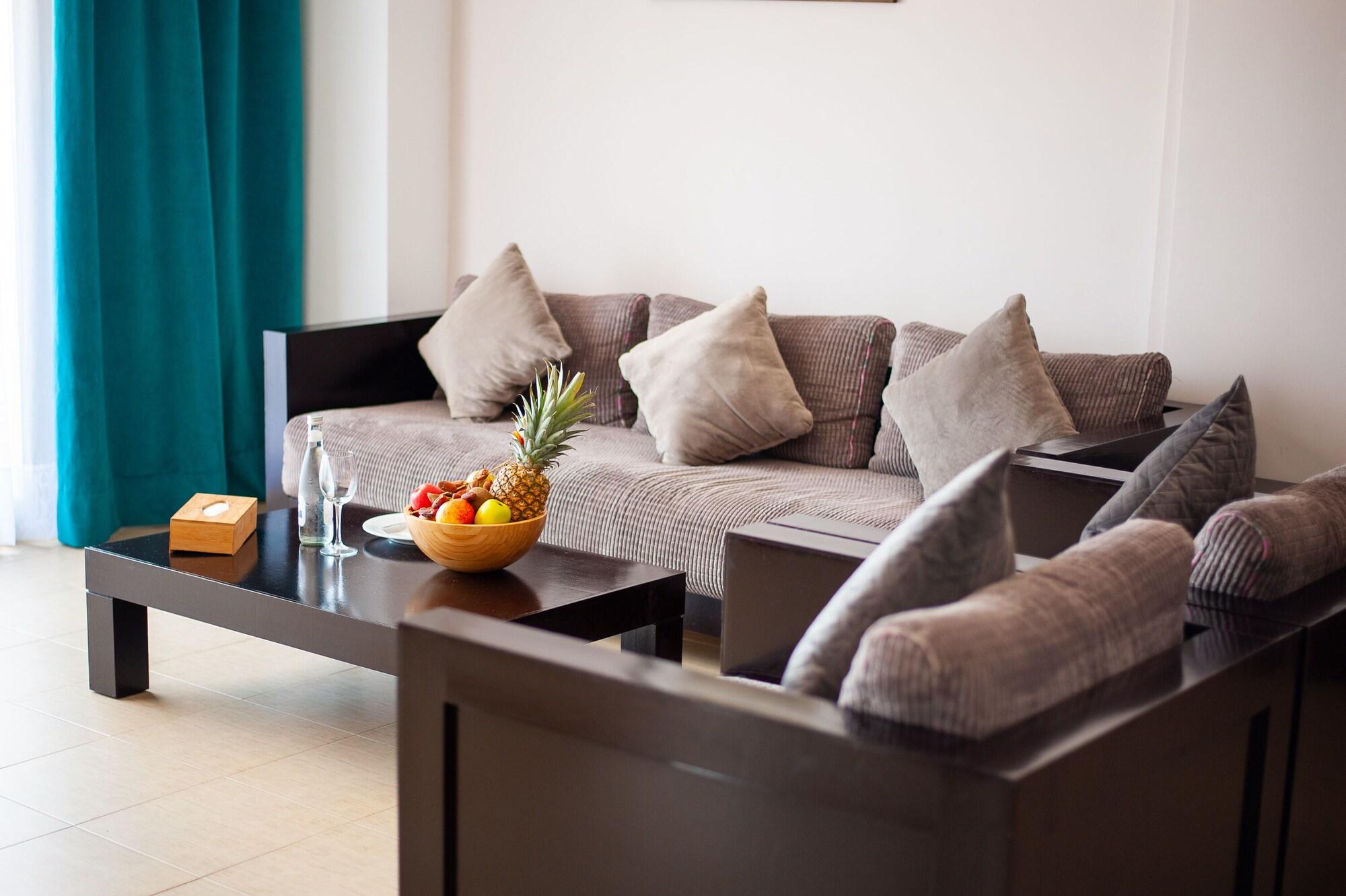 Barcelo Tanger 호텔 외부 사진 A living room