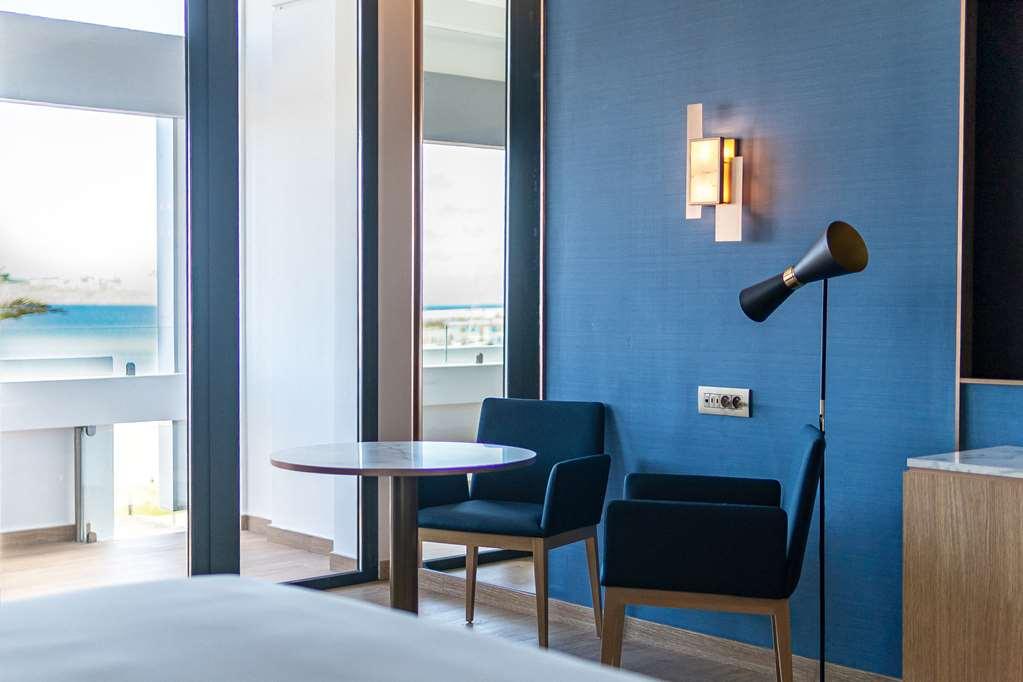 Barcelo Tanger 호텔 객실 사진 A room at the hotel